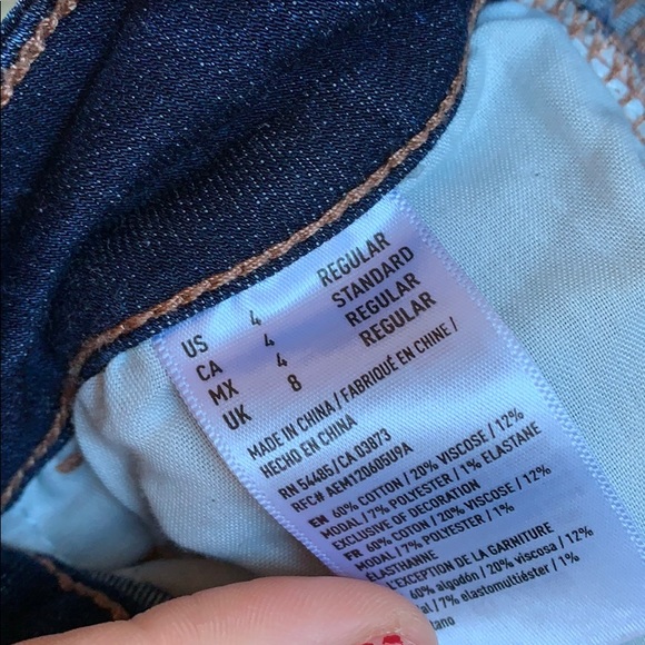 Size 4 American eagle distressed jeans. - Picture 2 of 8